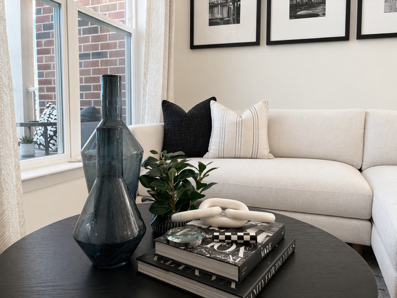 Annandale, living detail