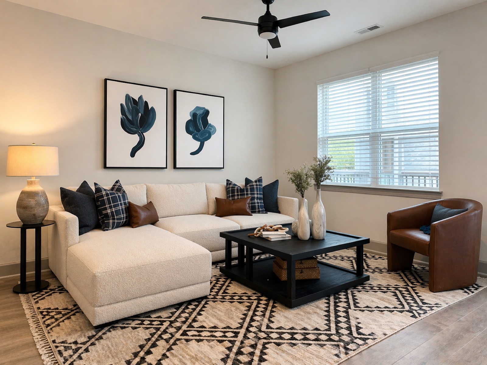 SC Multifamily, accent detail